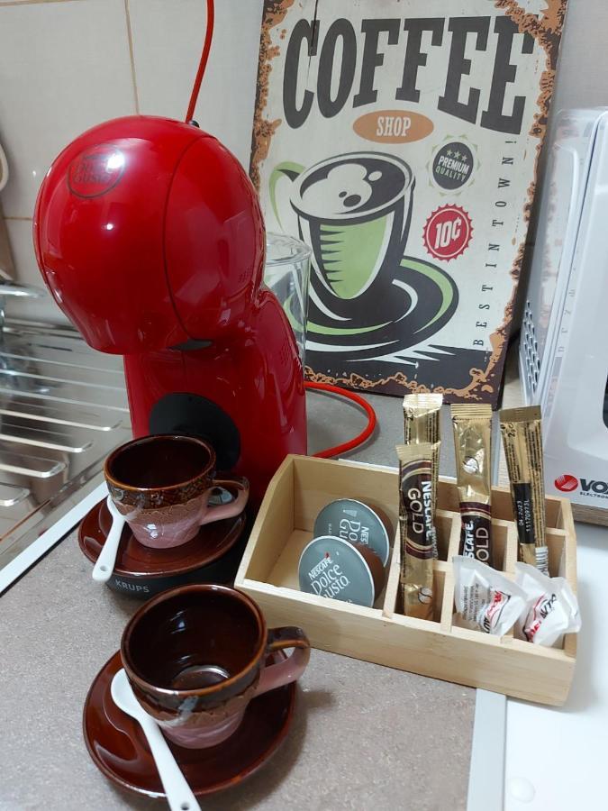Apartman Espresso Sa Parkingom Sremska Mitrovica Exteriér fotografie